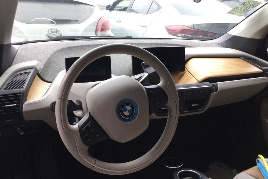 Продам BMW I3 GIGA 2015 года в г. Кривой Рог, Днепропетровская область