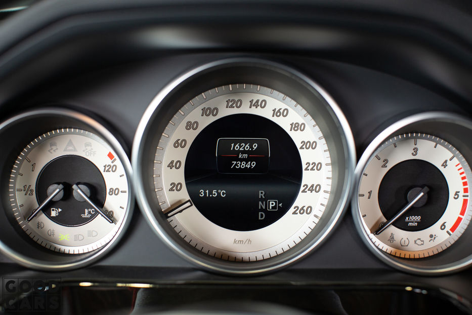 Продам Mercedes-Benz E-Class 2013 года в Одессе
