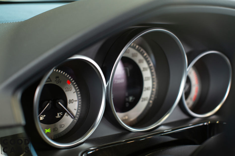 Продам Mercedes-Benz E-Class 2013 года в Одессе