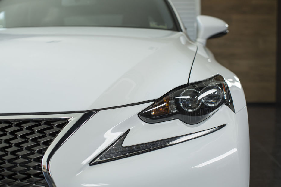 Продам Lexus IS 200 t 2016 года в Одессе