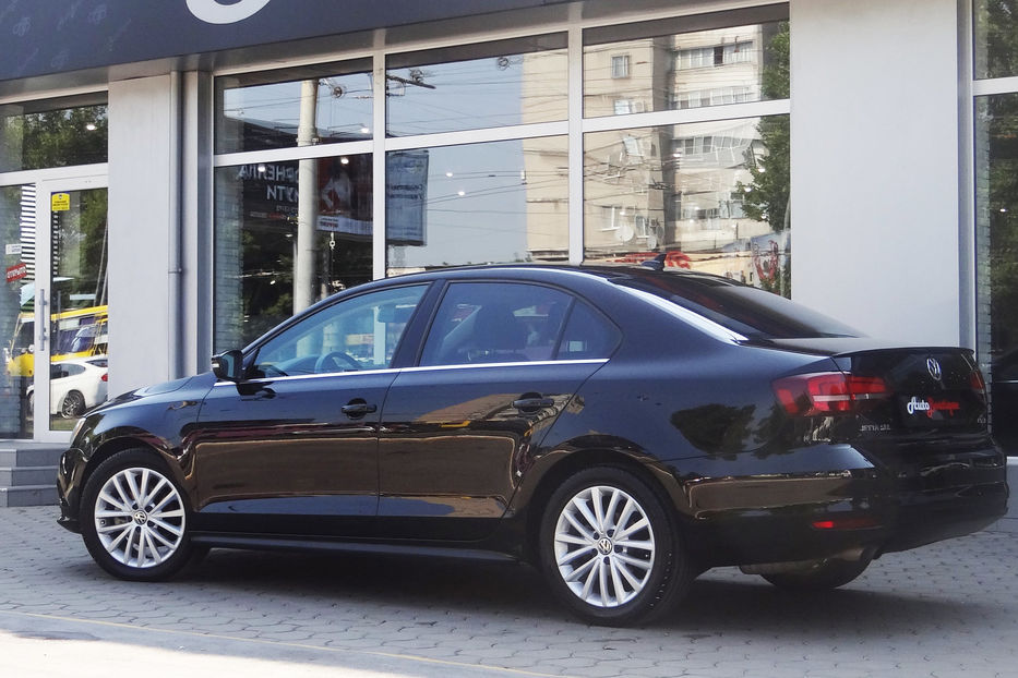 Продам Volkswagen Jetta 2015 года в Одессе