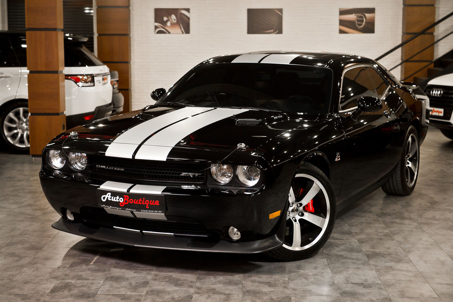 Продам Dodge Challenger  SRT 8 2015 года в Одессе