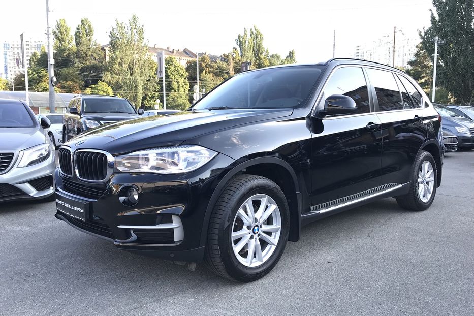 Продам BMW X5 2016 года в Киеве