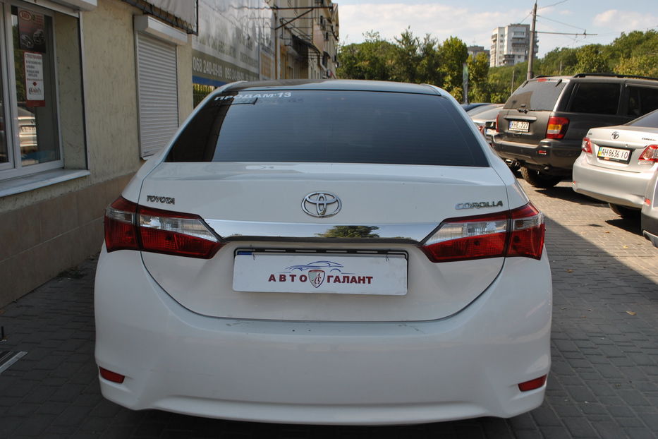 Продам Toyota Corolla 2013 года в Одессе