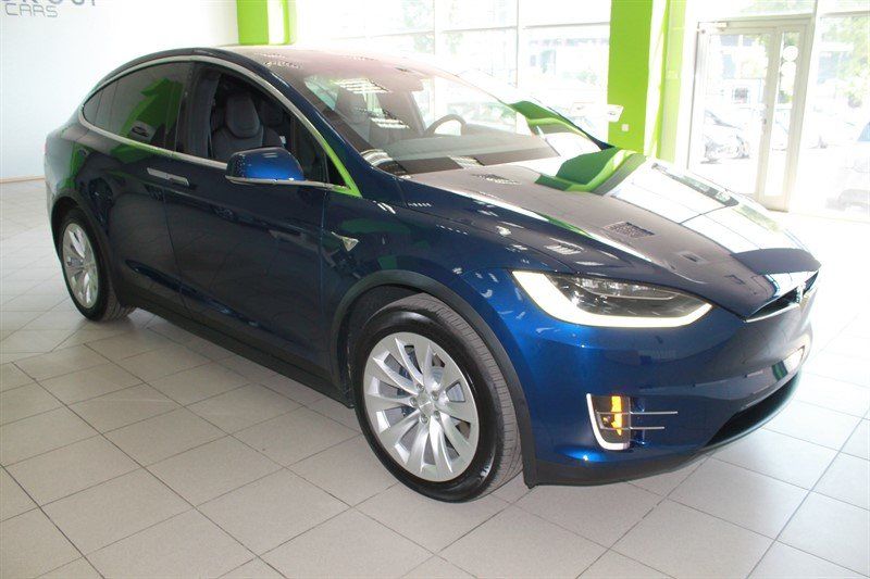 Продам Tesla Model X 100D 2018 года в Киеве