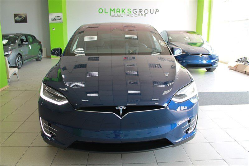 Продам Tesla Model X 100D 2018 года в Киеве