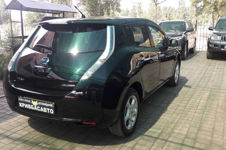 Продам Nissan Leaf 2011 года в г. Кривой Рог, Днепропетровская область