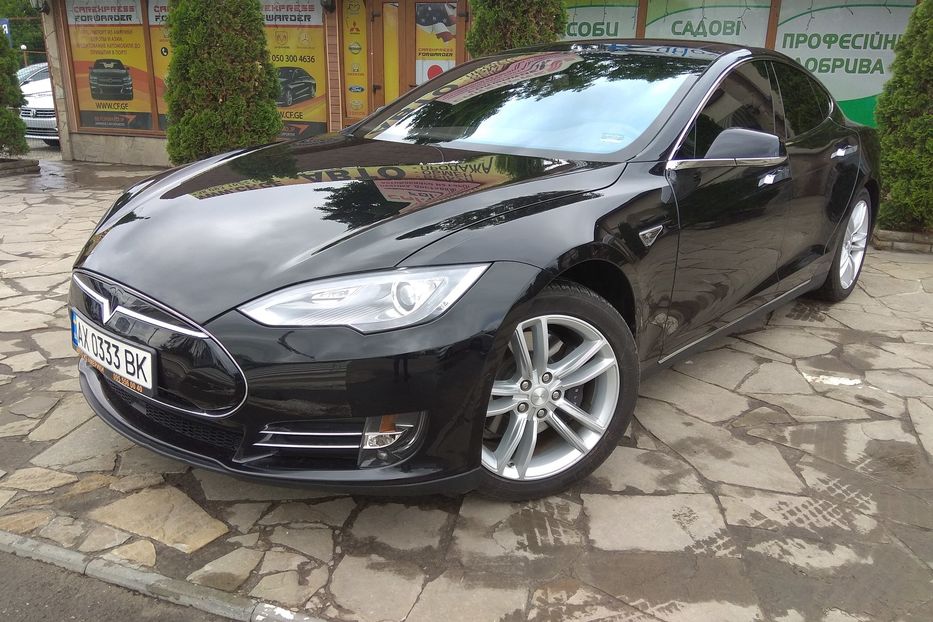 Продам Tesla Model S 85d 2016 года в Харькове