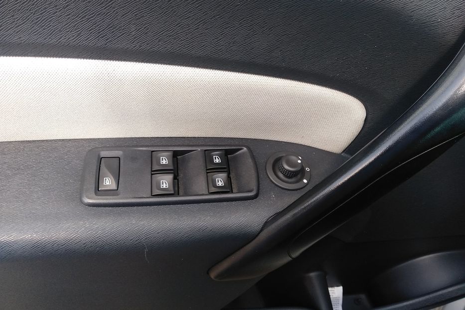 Продам Renault Kangoo пасс. 2016 года в Одессе