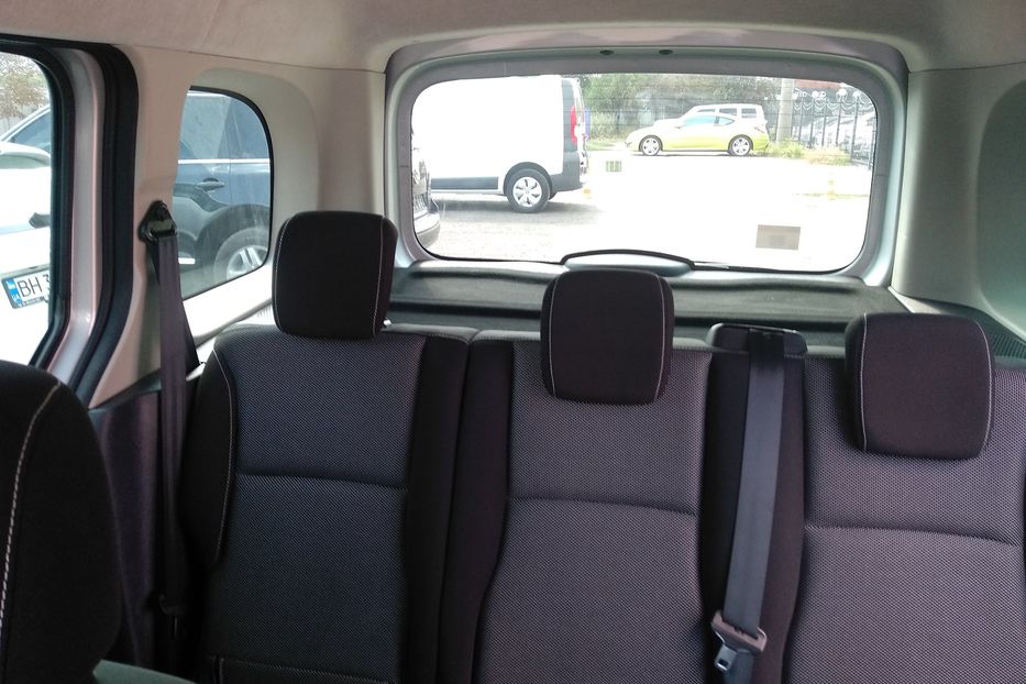 Продам Renault Kangoo пасс. 2016 года в Одессе