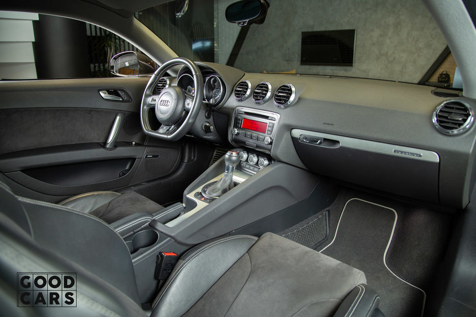 Продам Audi TTS 2013 года в Одессе