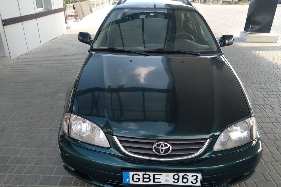 Продам Toyota Avensis 2002 года в Одессе