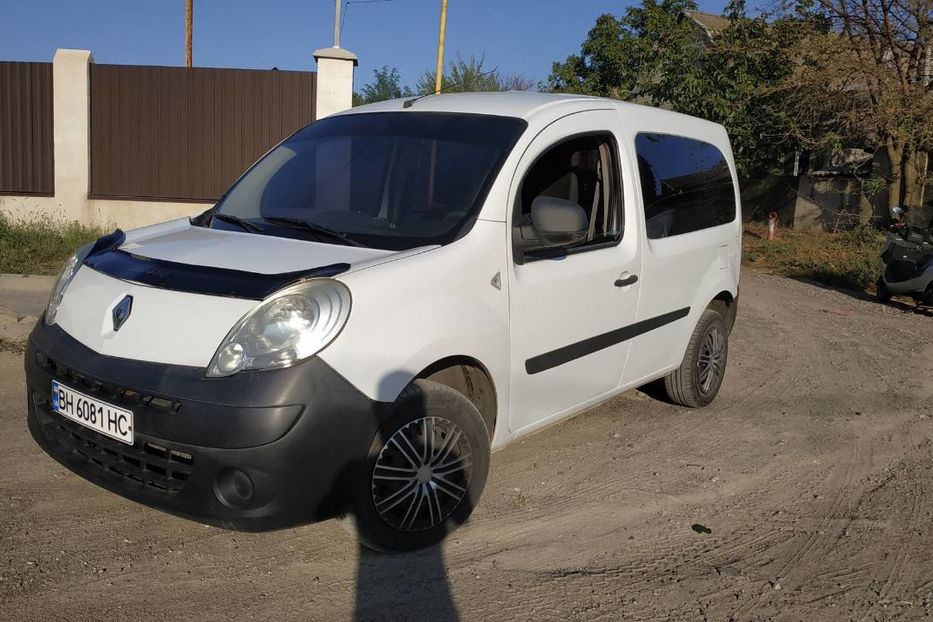 Продам Renault Kangoo груз. 2013 года в Одессе