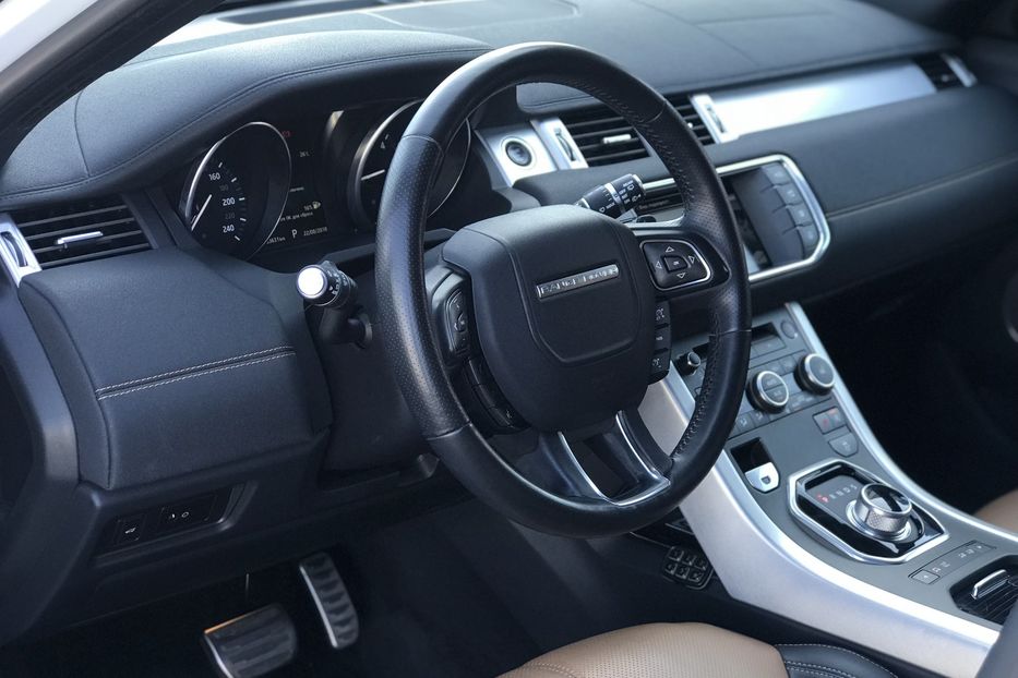 Продам Land Rover Range Rover Evoque Dynamic  2015 года в Киеве