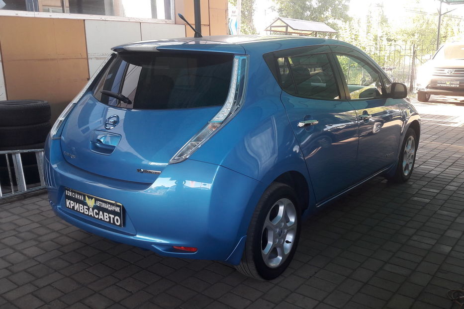 Продам Nissan Leaf 2011 года в г. Кривой Рог, Днепропетровская область