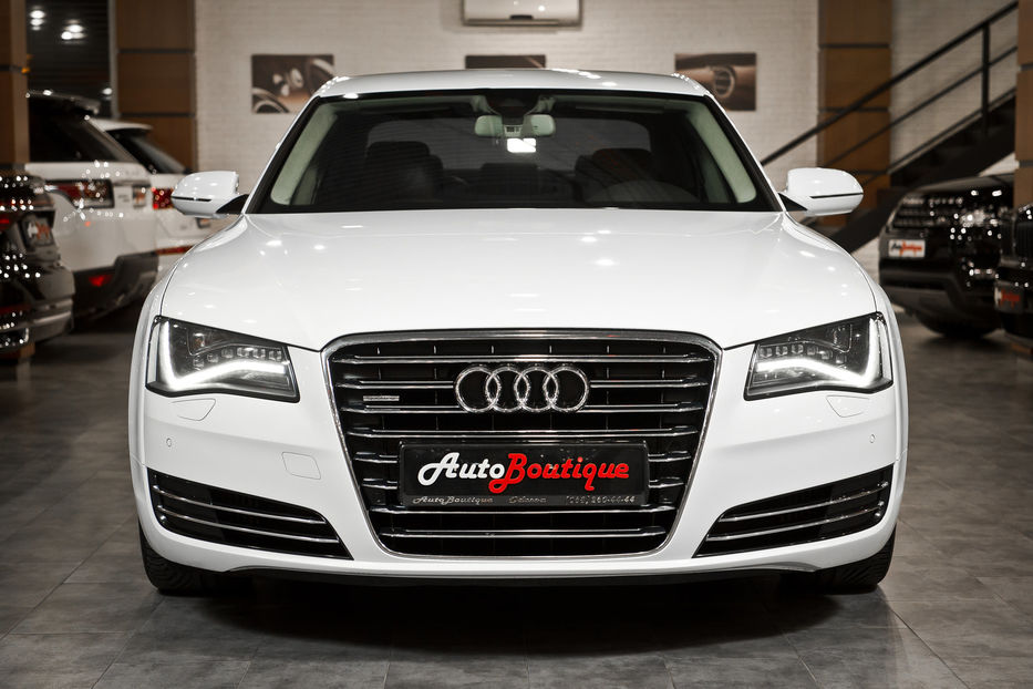 Продам Audi A8 Quattro 2012 года в Одессе