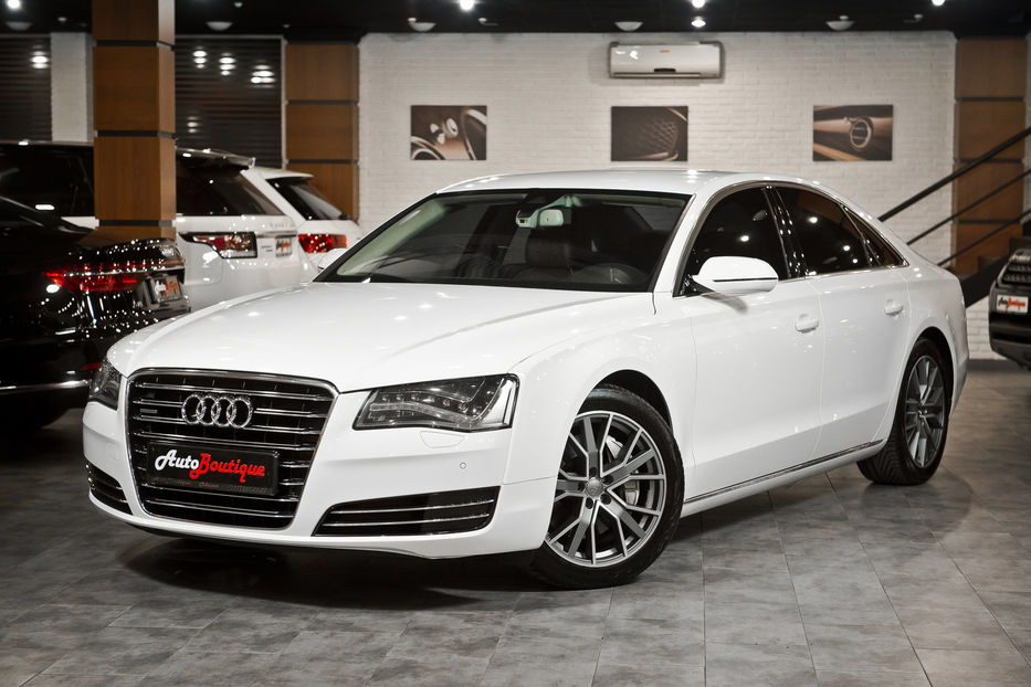 Продам Audi A8 Quattro 2012 года в Одессе