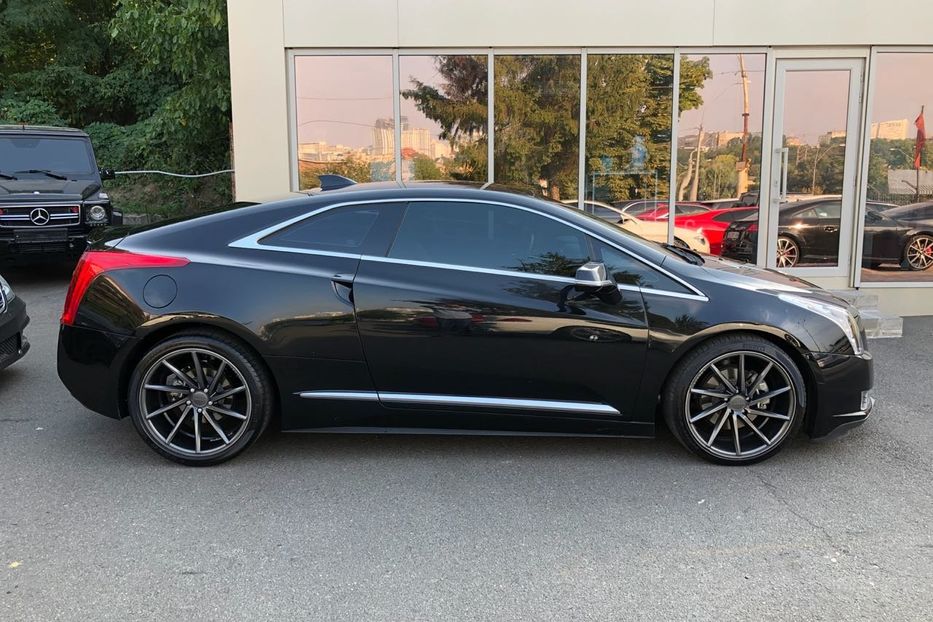 Продам Cadillac ELR 2013 года в Киеве