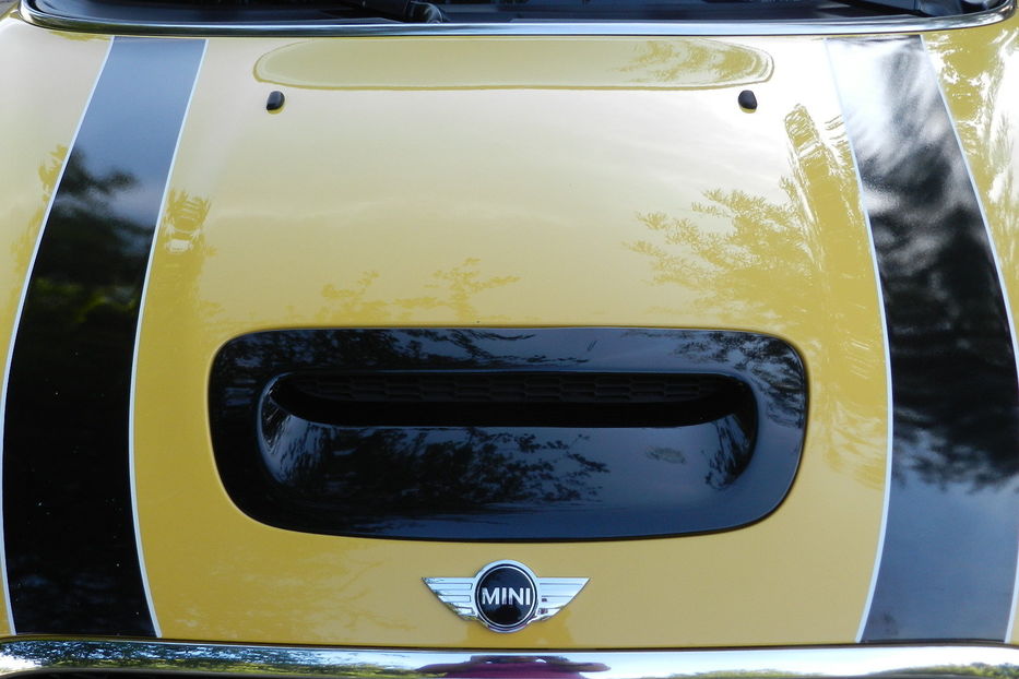 Продам MINI Cooper S 2010 года в Одессе