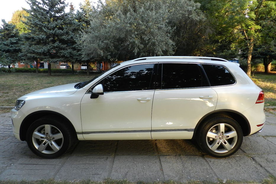 Продам Volkswagen Touareg 2012 года в Одессе