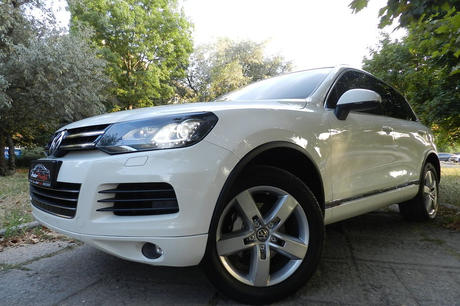 Продам Volkswagen Touareg 2012 года в Одессе