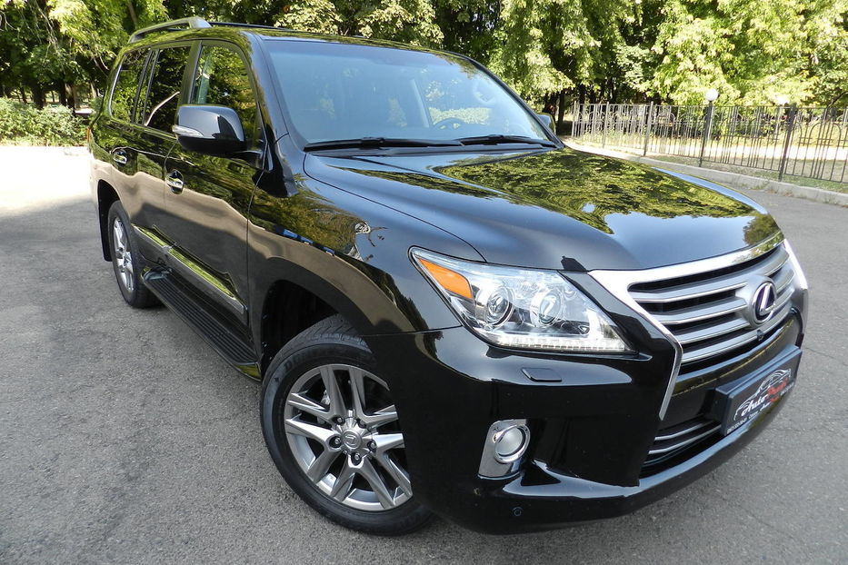 Продам Lexus LX 570 2013 года в Одессе