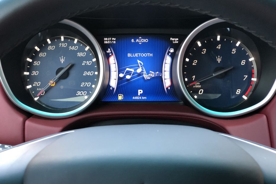 Продам Maserati Ghibli S Q4 409 л.с 2014 года в Киеве