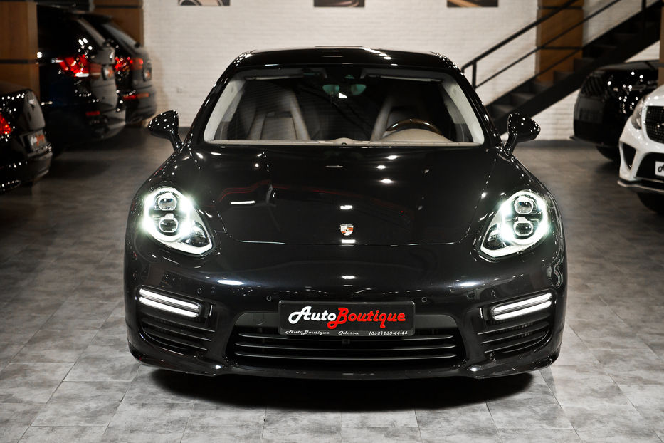 Продам Porsche Panamera Turbo 2014 года в Одессе