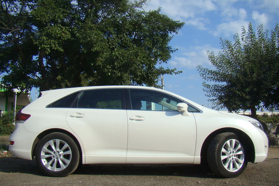 Продам Toyota Venza 2014 года в Одессе