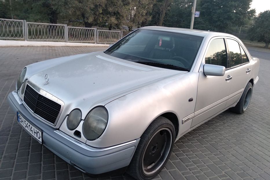 Продам Mercedes-Benz E-Class 1997 года в Одессе