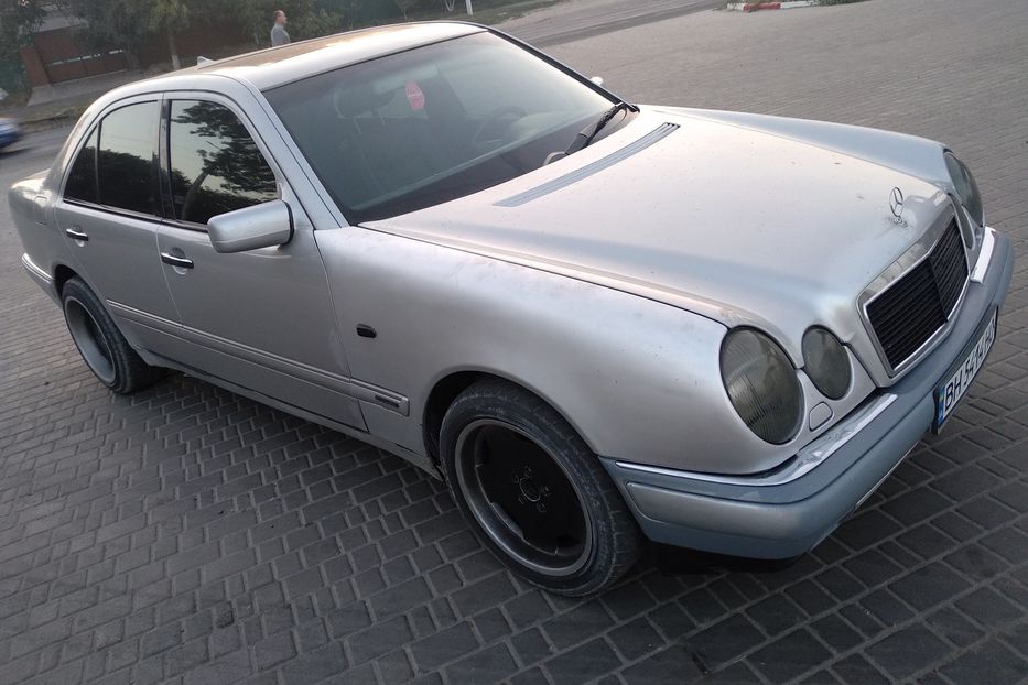 Продам Mercedes-Benz E-Class 1997 года в Одессе