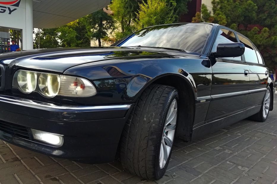 Продам BMW 740 4.4 GBO Long 1999 года в Днепре