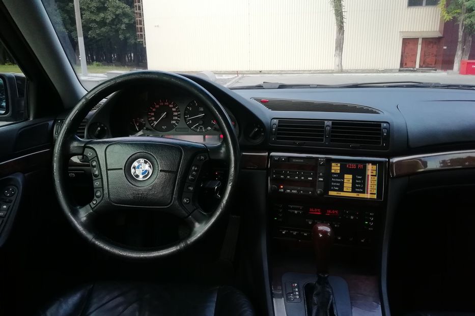 Продам BMW 740 4.4 GBO Long 1999 года в Днепре