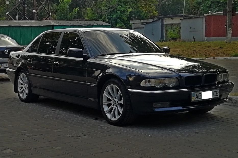 Продам BMW 740 4.4 GBO Long 1999 года в Днепре