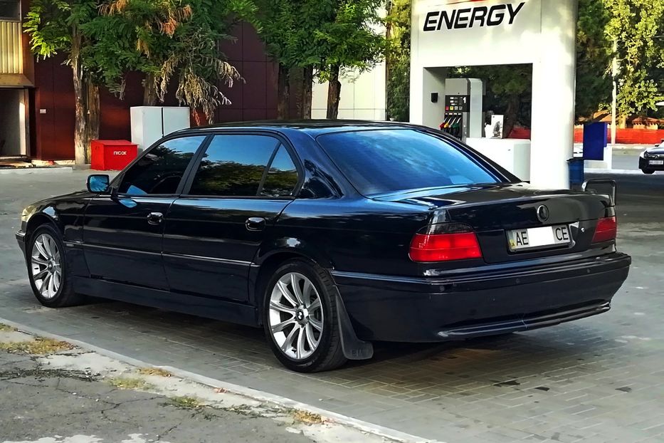 Продам BMW 740 4.4 GBO Long 1999 года в Днепре