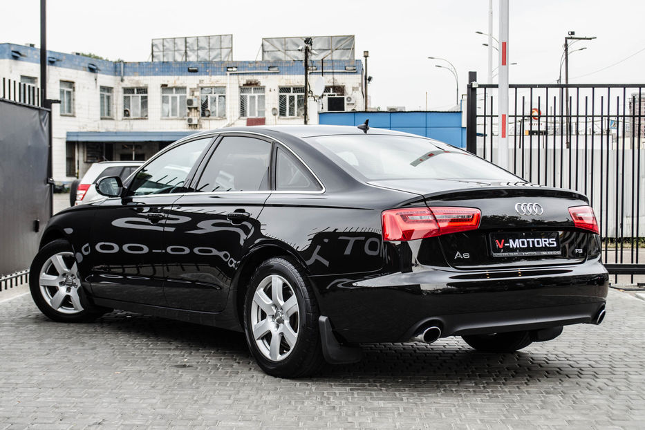 Продам Audi A6 2.8i 2012 года в Киеве