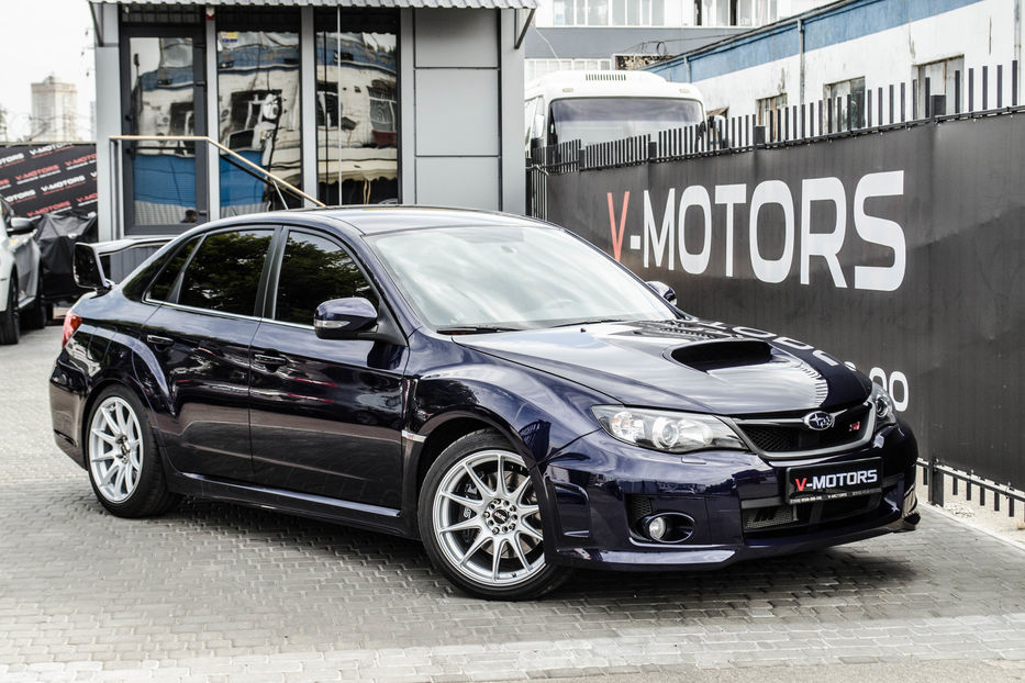 Продам Subaru WRX STI 2.5 Turbo 2012 года в Киеве