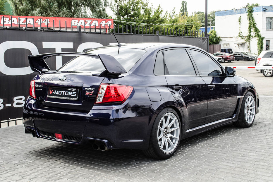 Продам Subaru WRX STI 2.5 Turbo 2012 года в Киеве