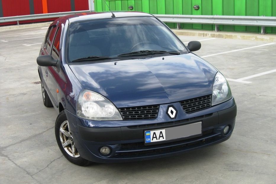 Продам Renault Symbol 2004 года в Киеве