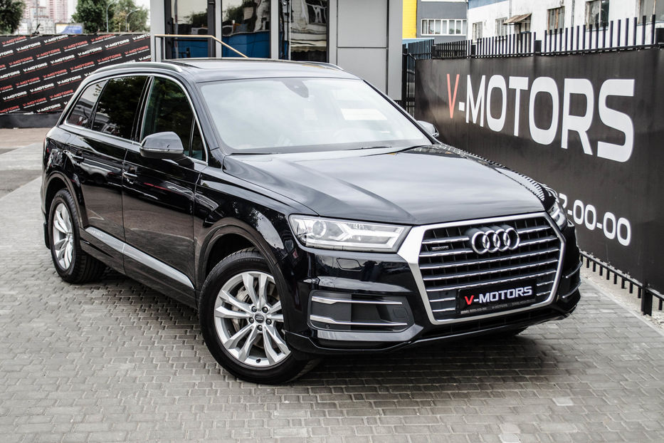 Продам Audi Q7 3.0TFSI 2016 года в Киеве