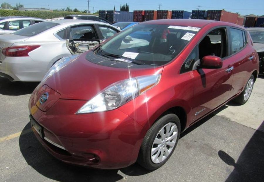Продам Nissan Leaf S 2015 года в Николаеве