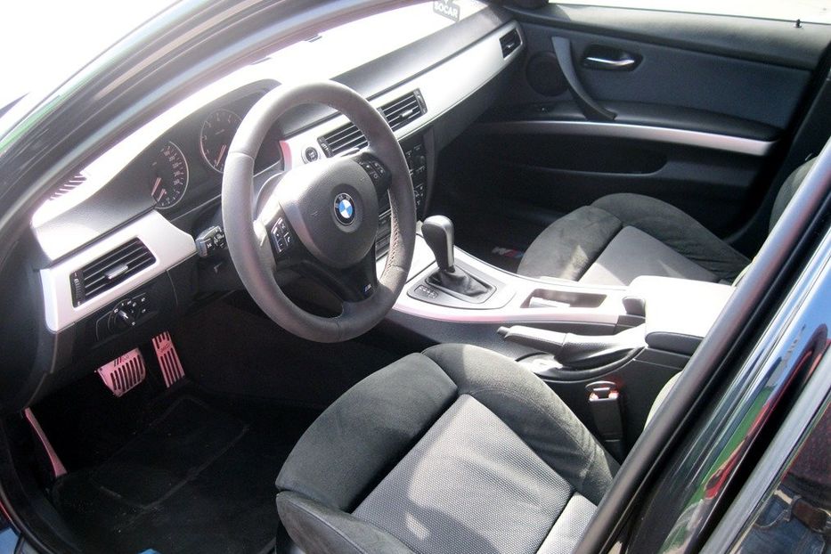 Продам BMW 330 E90 2007 года в Киеве
