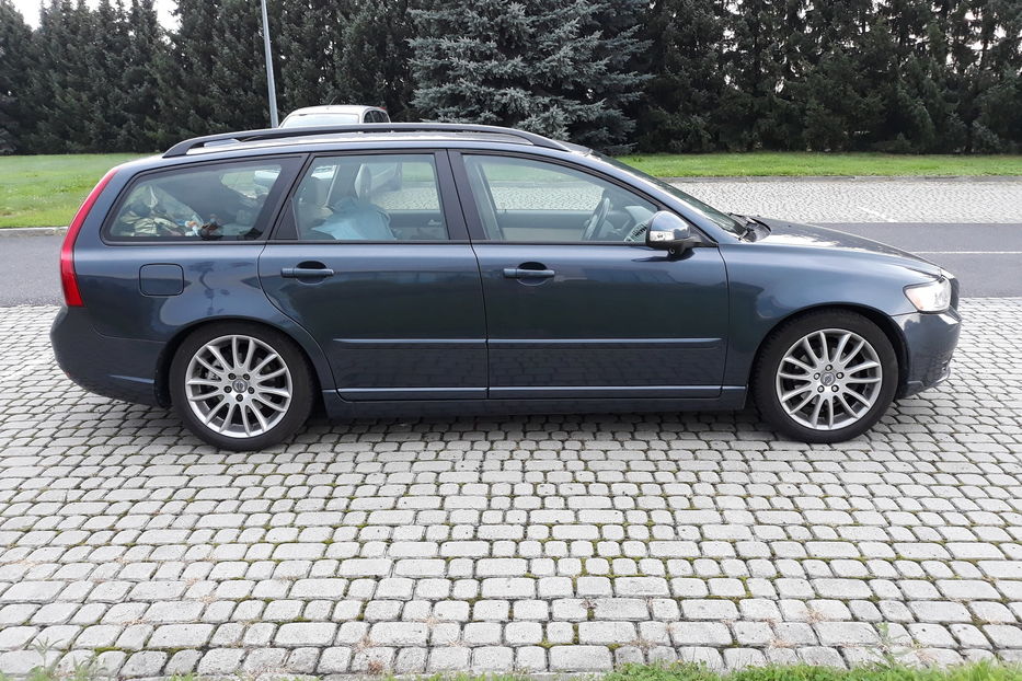 Продам Volvo V50 Full 2011 года в Тернополе