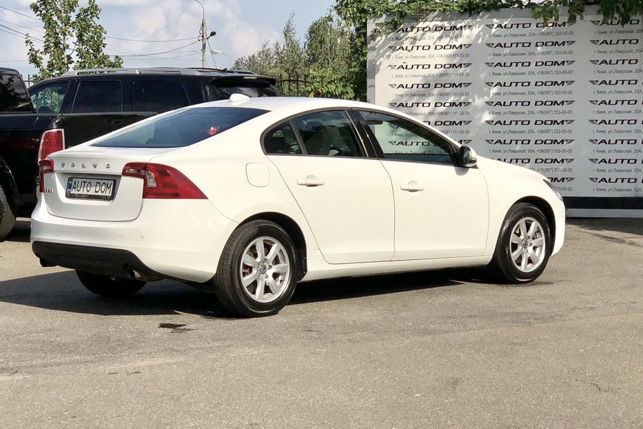 Продам Volvo S60 1.6T  2011 года в Киеве