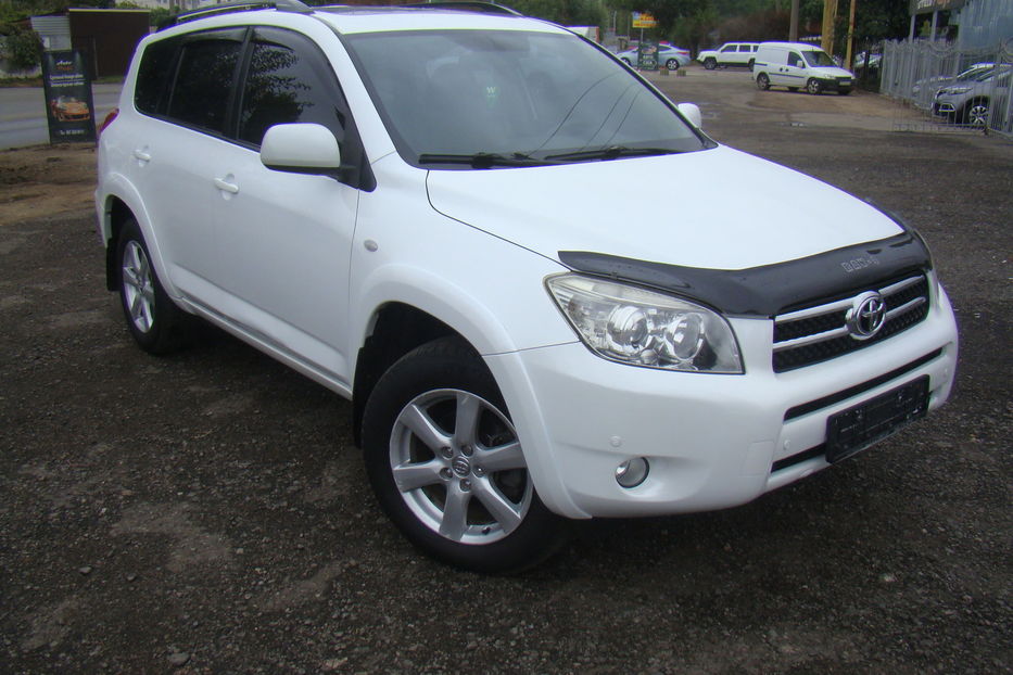 Продам Toyota Rav 4 2009 года в Одессе