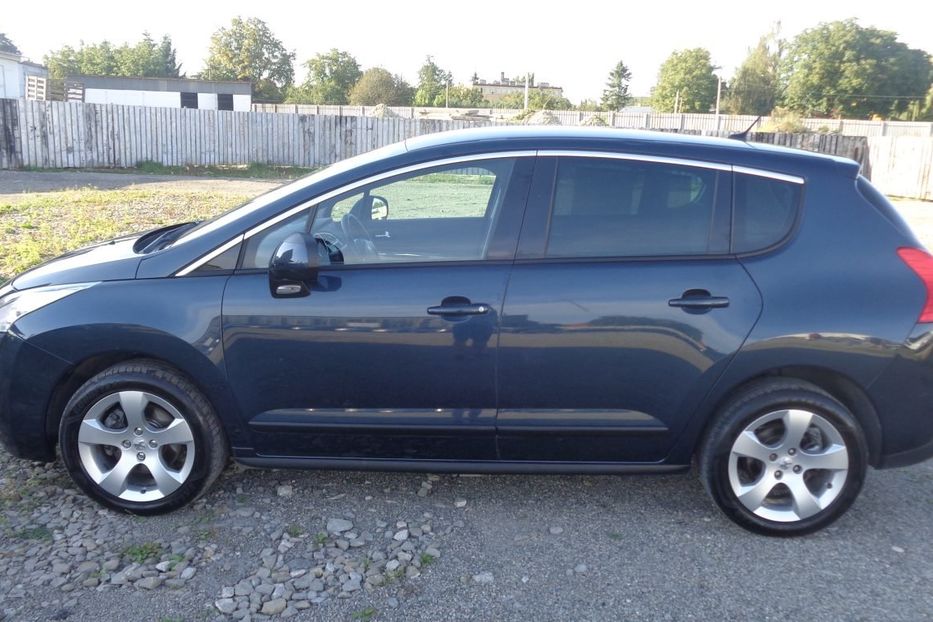 Продам Peugeot 3008 2.0HDi.120kW/163к.с. AUTOMAT  2013 года в Львове