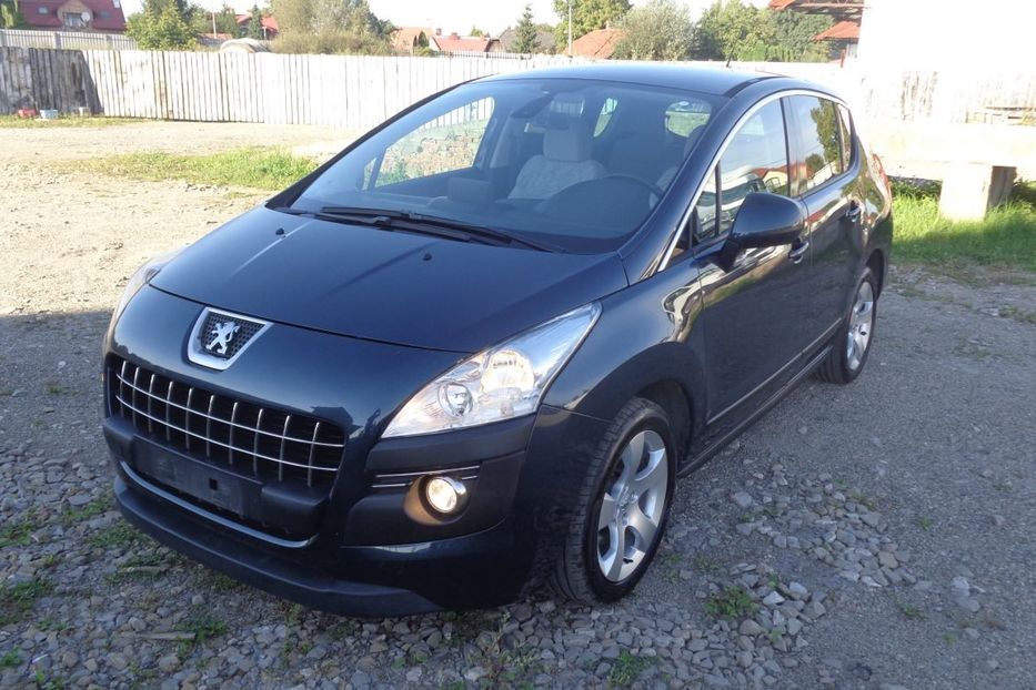 Продам Peugeot 3008 2.0HDi.120kW/163к.с. AUTOMAT  2013 года в Львове