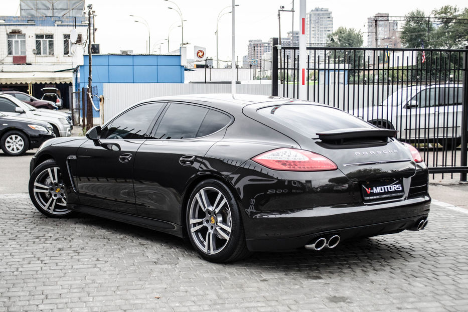 Продам Porsche Panamera 4S 2012 года в Киеве