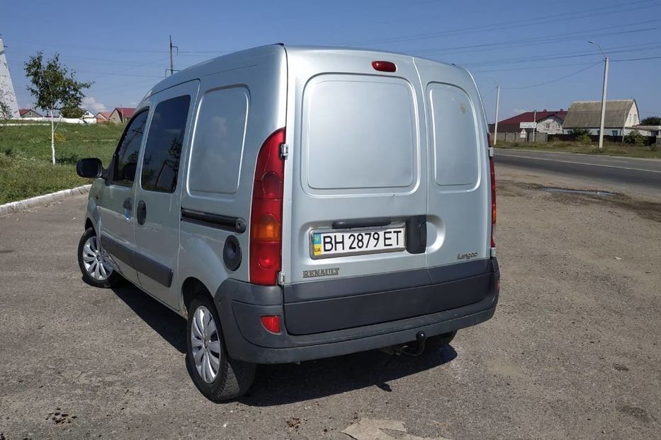 Продам Renault Kangoo пасс. 2004 года в Одессе