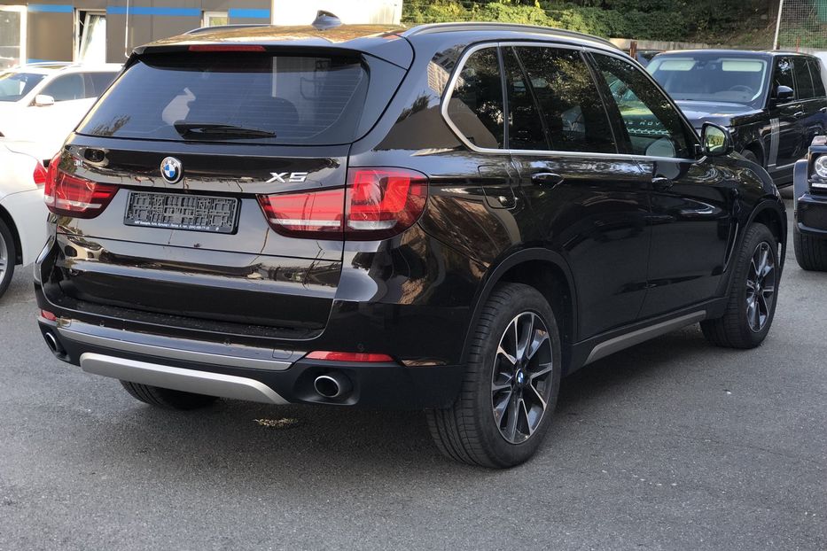 Продам BMW X5 xDrive25D 2016 года в Киеве